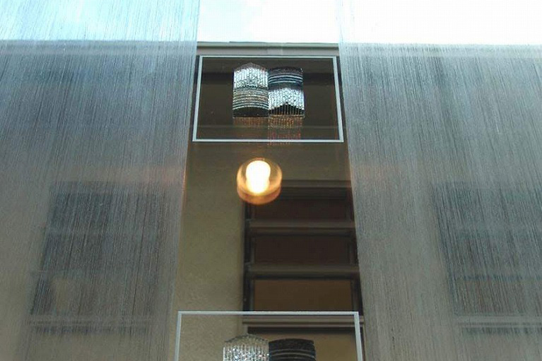 スクラッチガラス